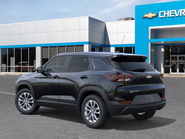 New 2026 Chevrolet TrailBlazer LS w/ LS Convenience Package AWD/4WD image 3
