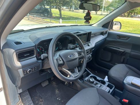 Used 2022 Ford Maverick XL FWD image 17