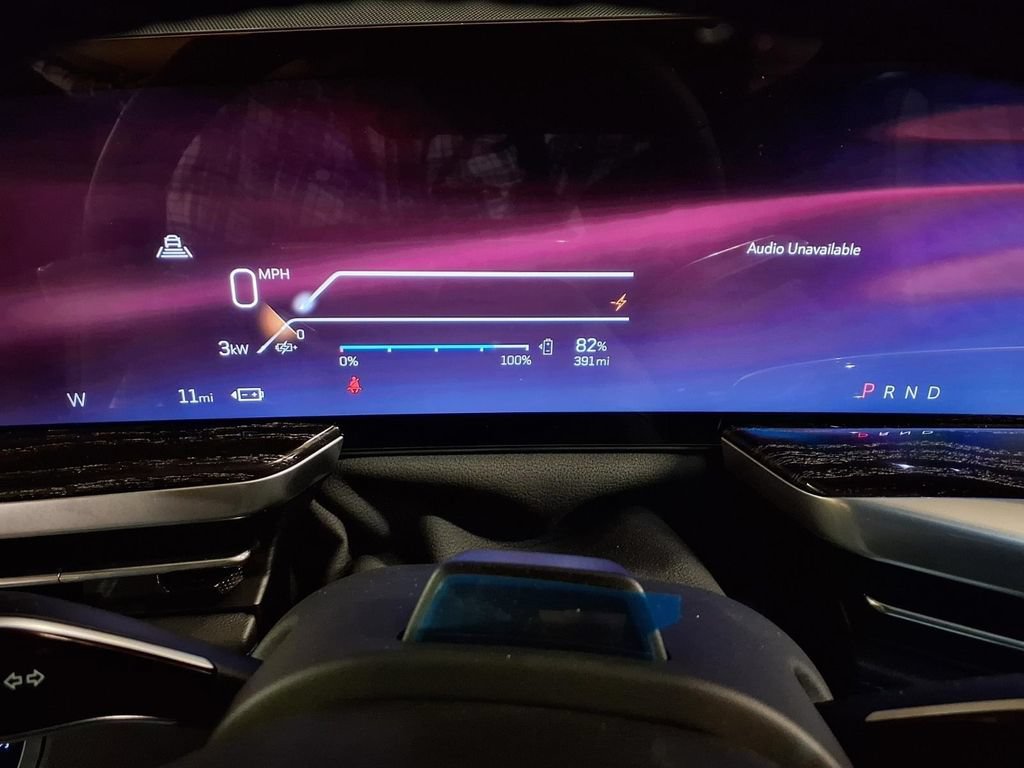 New 2026 Cadillac Escalade IQL Luxury AWD/4WD image 19