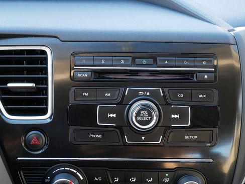 Used 2013 Honda Civic LX image 22