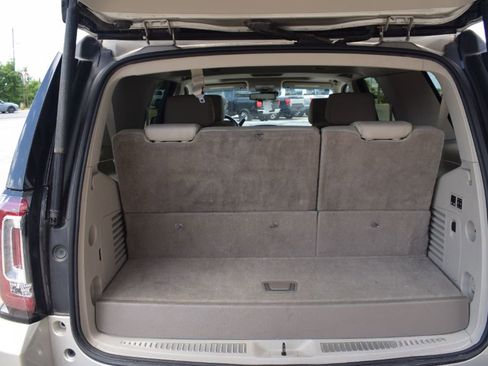 Used 2015 GMC Yukon Denali AWD/4WD image 12
