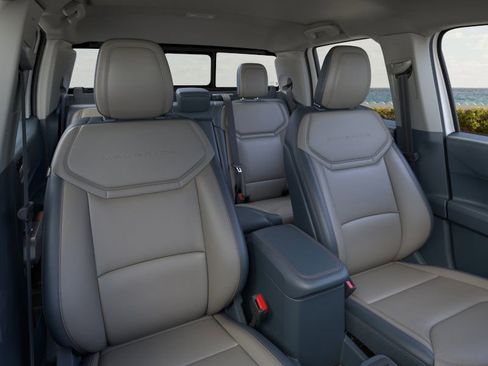 New 2025 Ford Maverick Lariat image 26