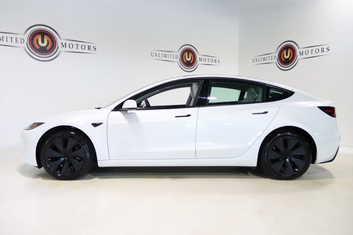 Used 2025 Tesla Model 3 Long Range RWD image 27