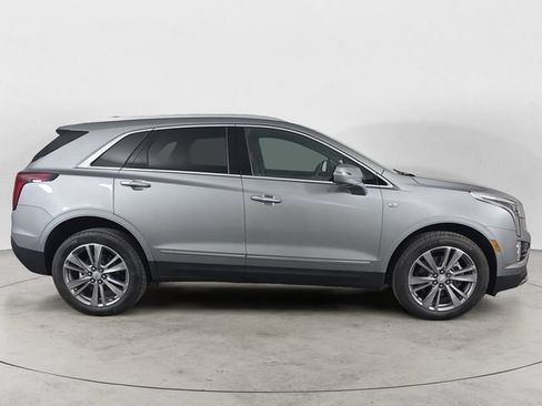 Used 2025 Cadillac XT5 Premium Luxury AWD/4WD image 6