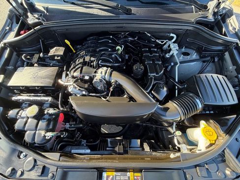 Certified 2025 Dodge Durango GT image 16