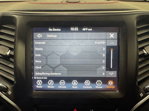 Used 2022 Jeep Cherokee Trailhawk w/ Comfort/Convenience Group image 41