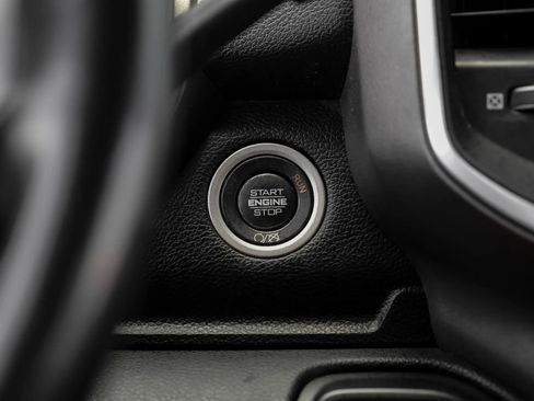 Used 2021 RAM 3500 Big Horn w/ Night Edition AWD/4WD image 23