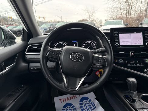 Certified 2024 Toyota Camry SE image 19