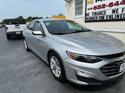 Used 2022 Chevrolet Malibu LT image 7