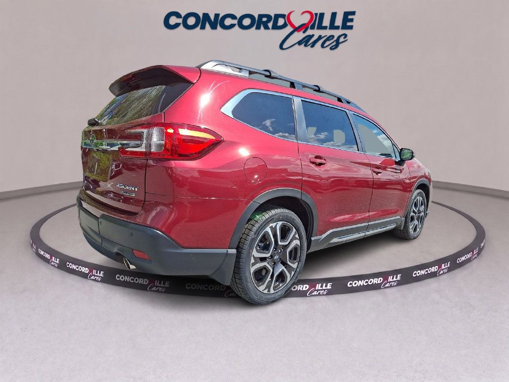 Used 2023 Subaru Ascent Limited AWD/4WD image 7