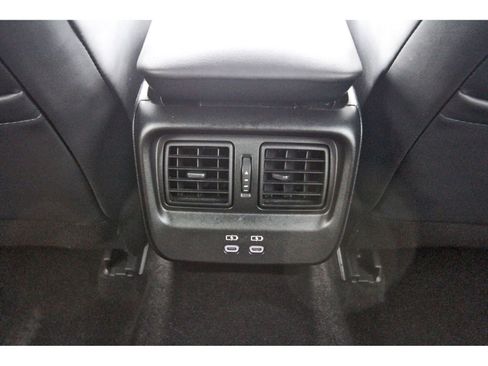 Used 2023 Toyota Crown AWD/4WD image 15