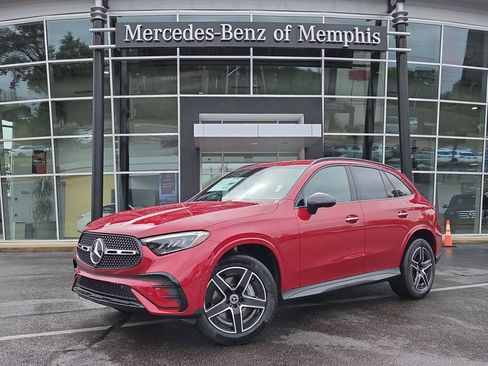 Used 2026 Mercedes-Benz GLC 300 4MATIC image 1
