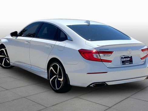 Used 2019 Honda Accord Sport image 11