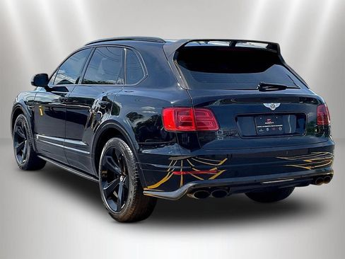 Used 2019 Bentley Bentayga AWD/4WD image 4