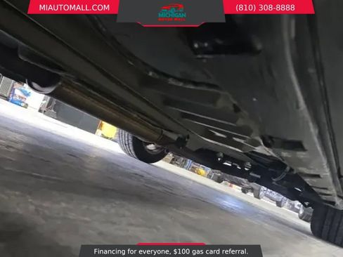 Used 2015 Ford Taurus SEL w/ Equipment Group 201A FWD image 13