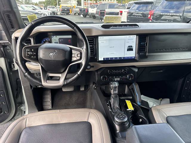 Certified 2022 Ford Bronco Wildtrak AWD/4WD image 9