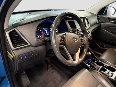 Used 2017 Hyundai Tucson SE Plus image 9