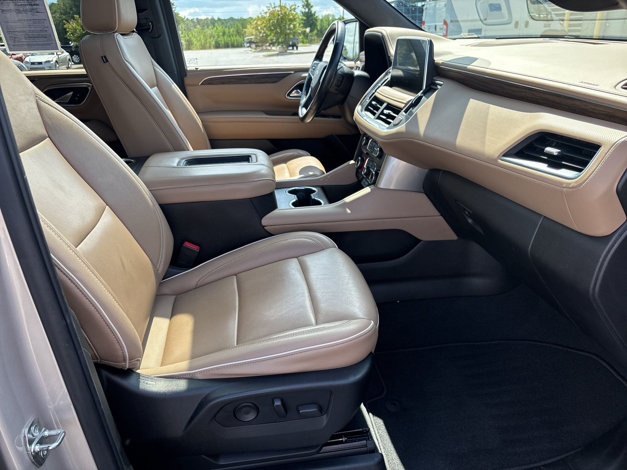 Used 2021 Chevrolet Tahoe Premier RWD image 22