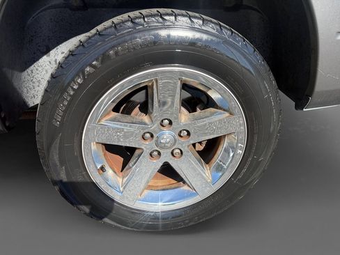 Used 2010 Dodge Ram 1500 Truck SLT w/ Big Horn Regional Pkg AWD/4WD image 8