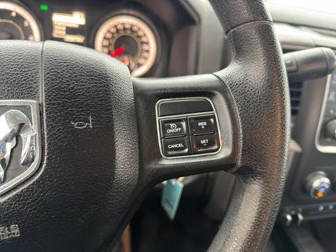 Used 2017 RAM 2500 Tradesman w/ Chrome Appearance Group image 18