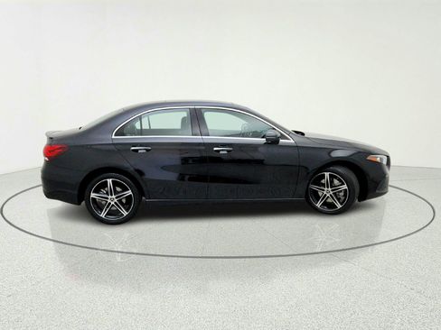 Certified 2022 Mercedes-Benz A 220 image 7