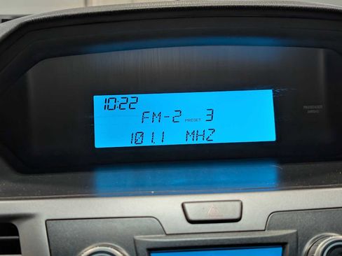 Used 2012 Honda Odyssey LX image 25