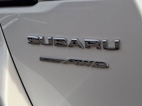 Certified 2025 Subaru Outback Premium w/ Popular Package #1A image 11