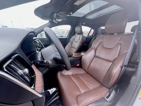 Certified 2022 Volvo S60 B5 Inscription image 13