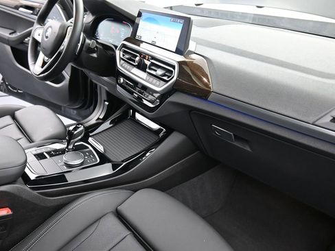 Used 2024 BMW X3 xDrive30i w/ Convenience Package w/ZPA image 19