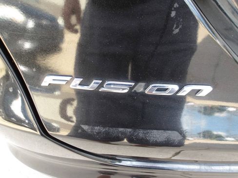 Used 2015 Ford Fusion SE FWD image 36