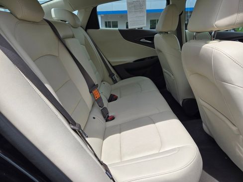 Used 2024 Chevrolet Malibu LT image 10