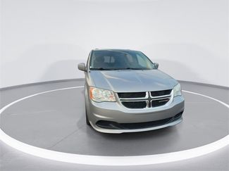 Used 2016 Dodge Grand Caravan SXT video 3