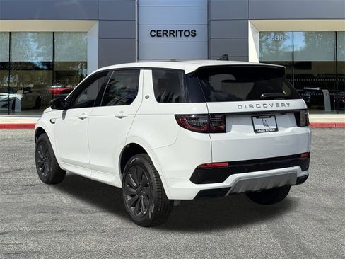 New 2025 Land Rover Discovery Sport S image 8