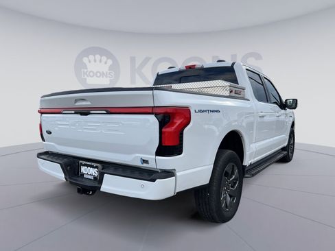 Certified 2023 Ford F150 Lightning Lariat image 7