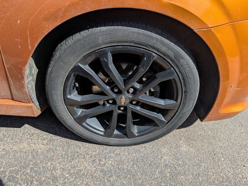 Used 2017 Chevrolet Sonic Premier w/ Driver Confidence Package image 3