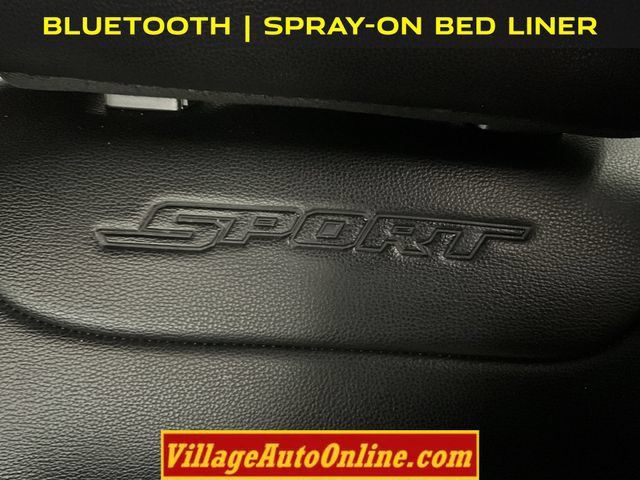 Used 2019 Ford F150 Lariat w/ Equipment Group 502A Luxury AWD/4WD image 16