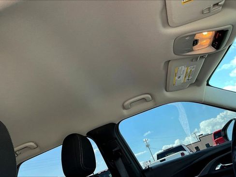 Used 2023 Chevrolet TrailBlazer LT image 16