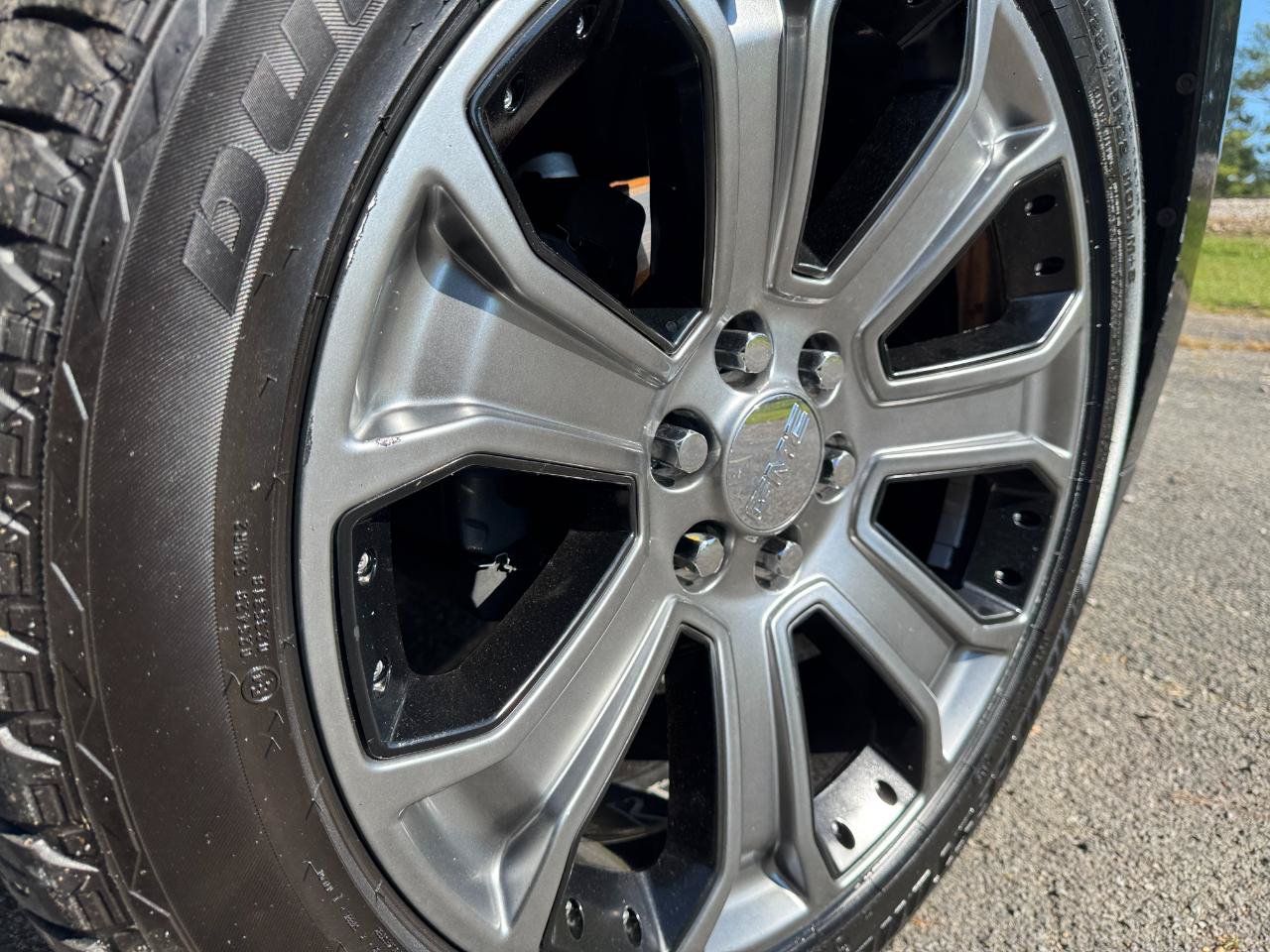 Used 2015 GMC Yukon Denali w/ Open Road Package RWD image 8