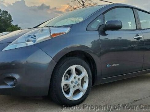 Used 2013 Nissan Leaf S image 1