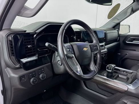 Used 2023 Chevrolet Silverado 1500 LTZ w/ LTZ Convenience Package II image 9