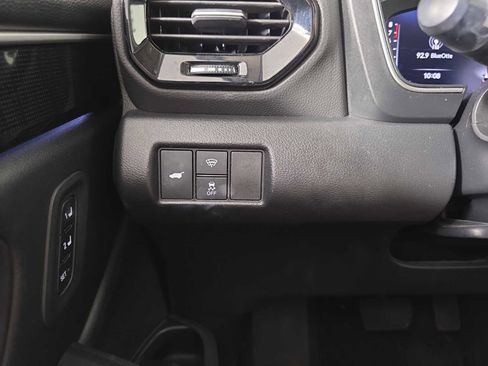 Used 2023 Honda Pilot Elite image 23