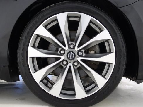 Used 2023 Nissan Maxima Platinum image 73