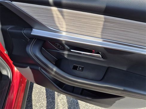 Used 2024 MAZDA CX-90 3.3 Turbo w/ Preferred Package image 16