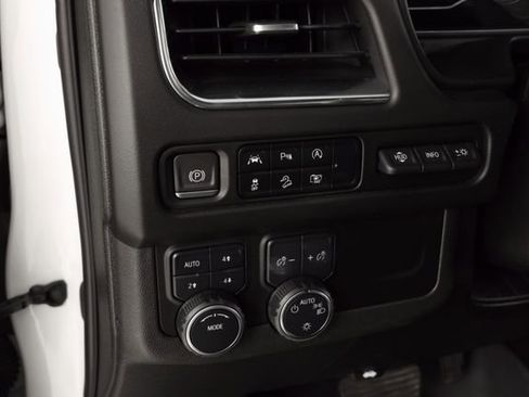 Used 2023 Chevrolet Tahoe High Country w/ LPO, Illumination Package AWD/4WD image 40