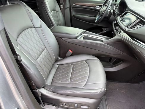 Used 2023 Buick Enclave Avenir w/ Avenir Technology Package FWD image 13