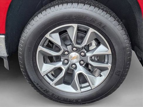 New 2026 Chevrolet Silverado 1500 LT image 9