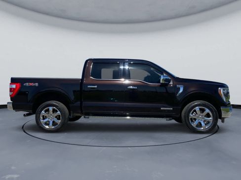 Used 2021 Ford F150 Lariat w/ Equipment Group 502A High AWD/4WD image 3