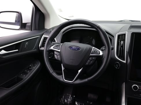 Used 2024 Ford Edge SEL AWD/4WD image 30