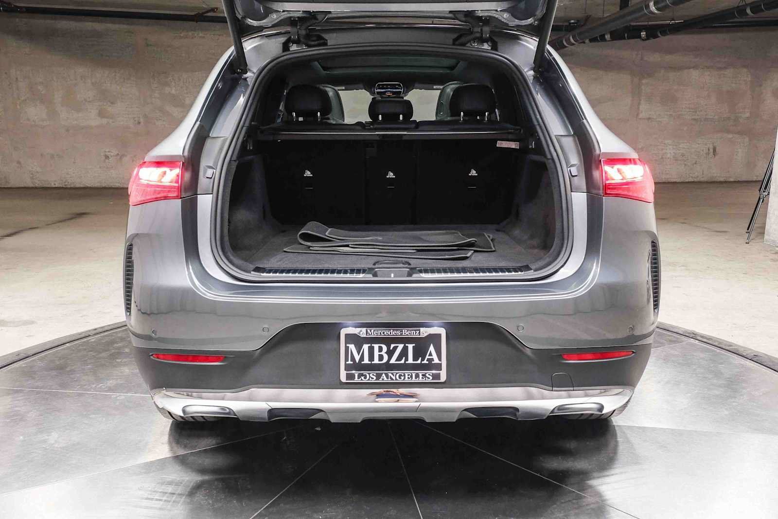 Certified 2023 Mercedes-Benz EQE 350+ 4MATIC SUV image 33