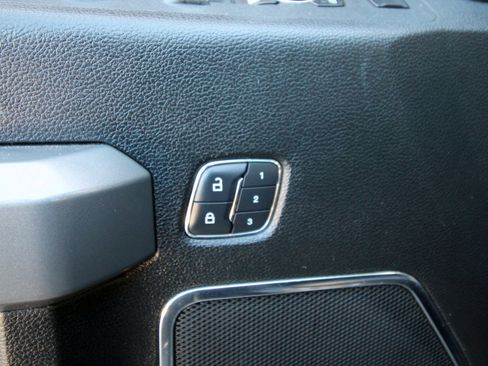 Used 2017 Ford F250 Platinum image 23